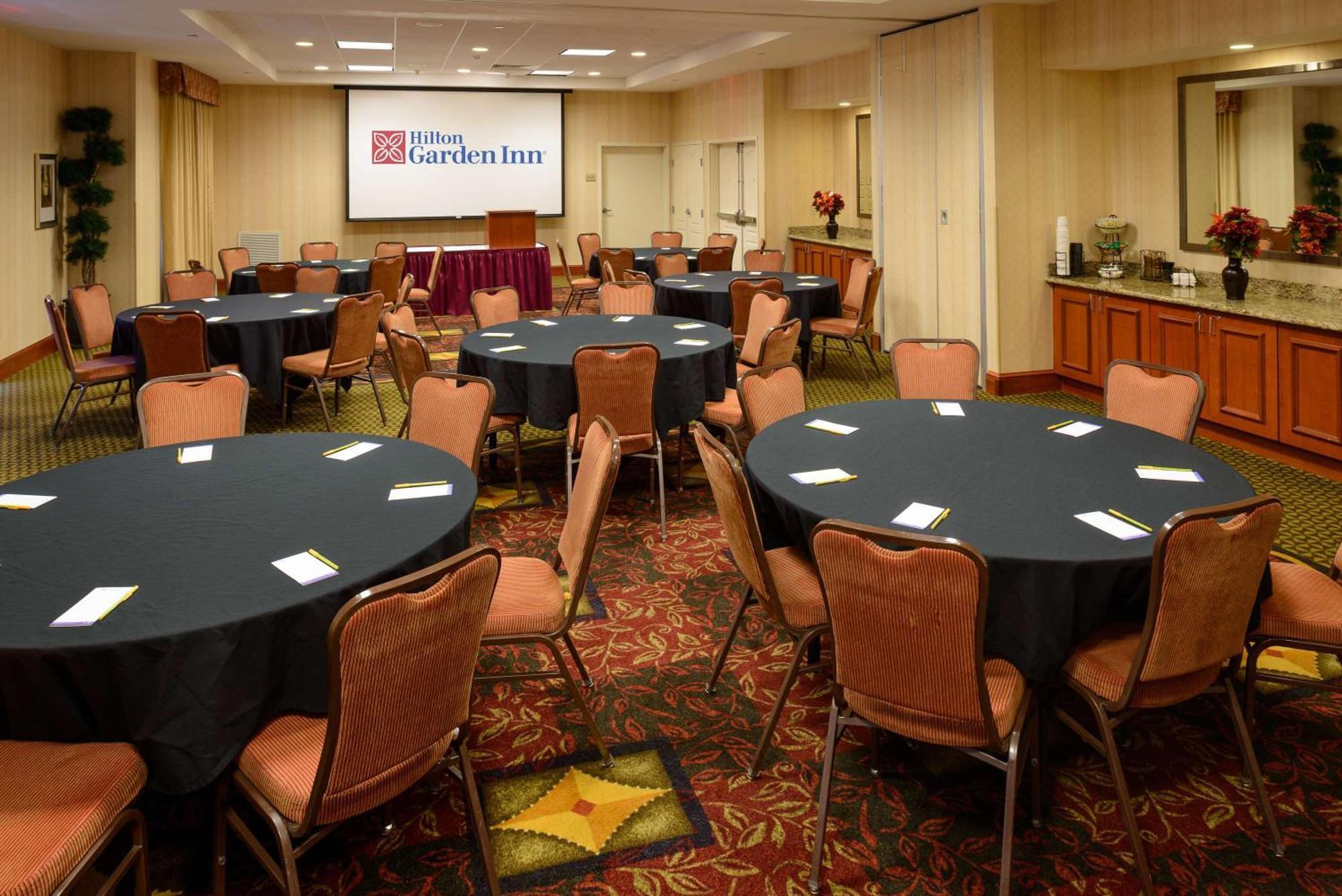 Hilton Garden Inn Joplin Bagian luar foto