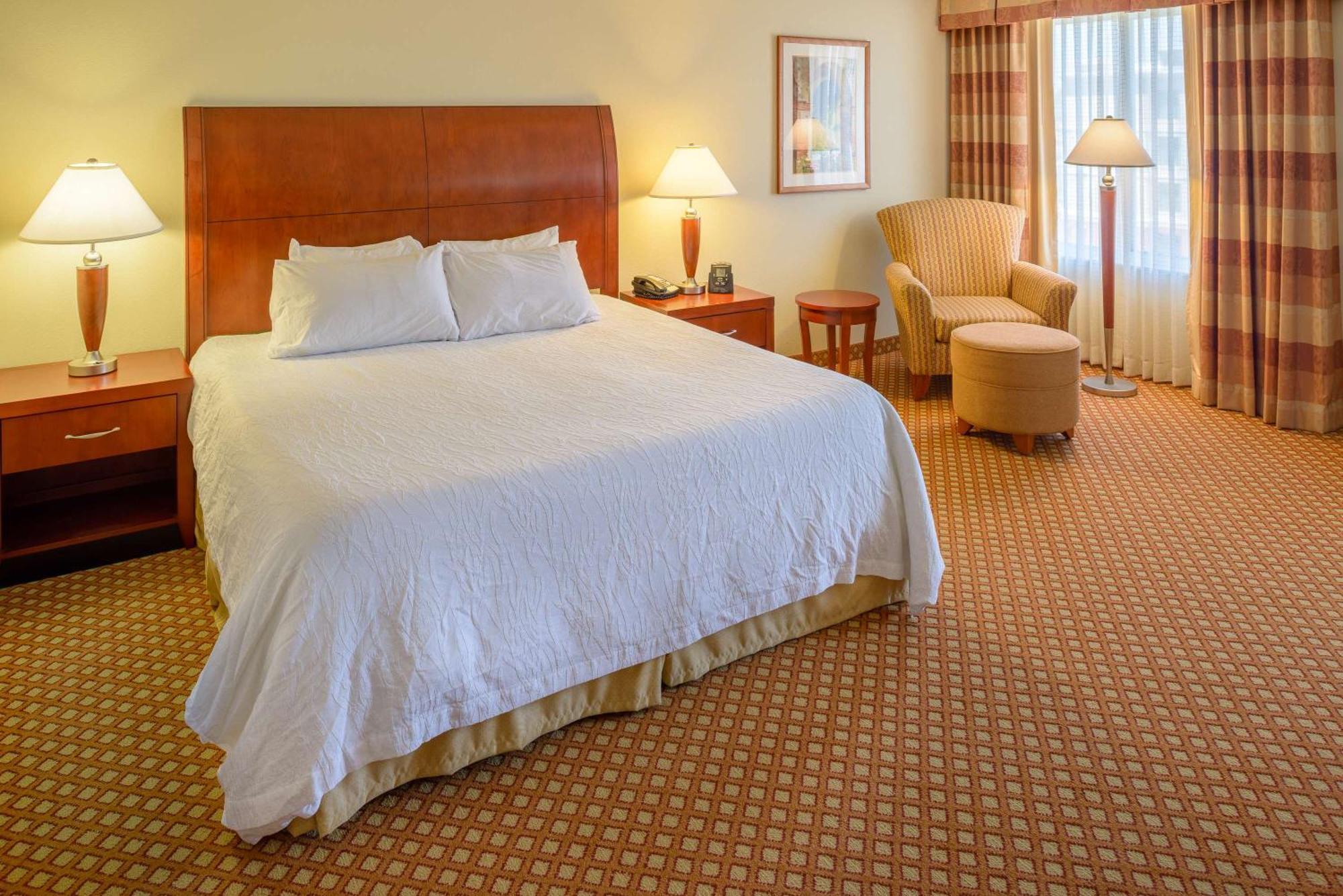 Hilton Garden Inn Joplin Bagian luar foto