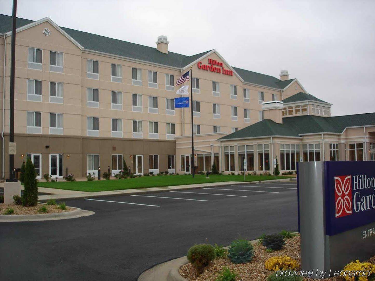 Hilton Garden Inn Joplin Bagian luar foto